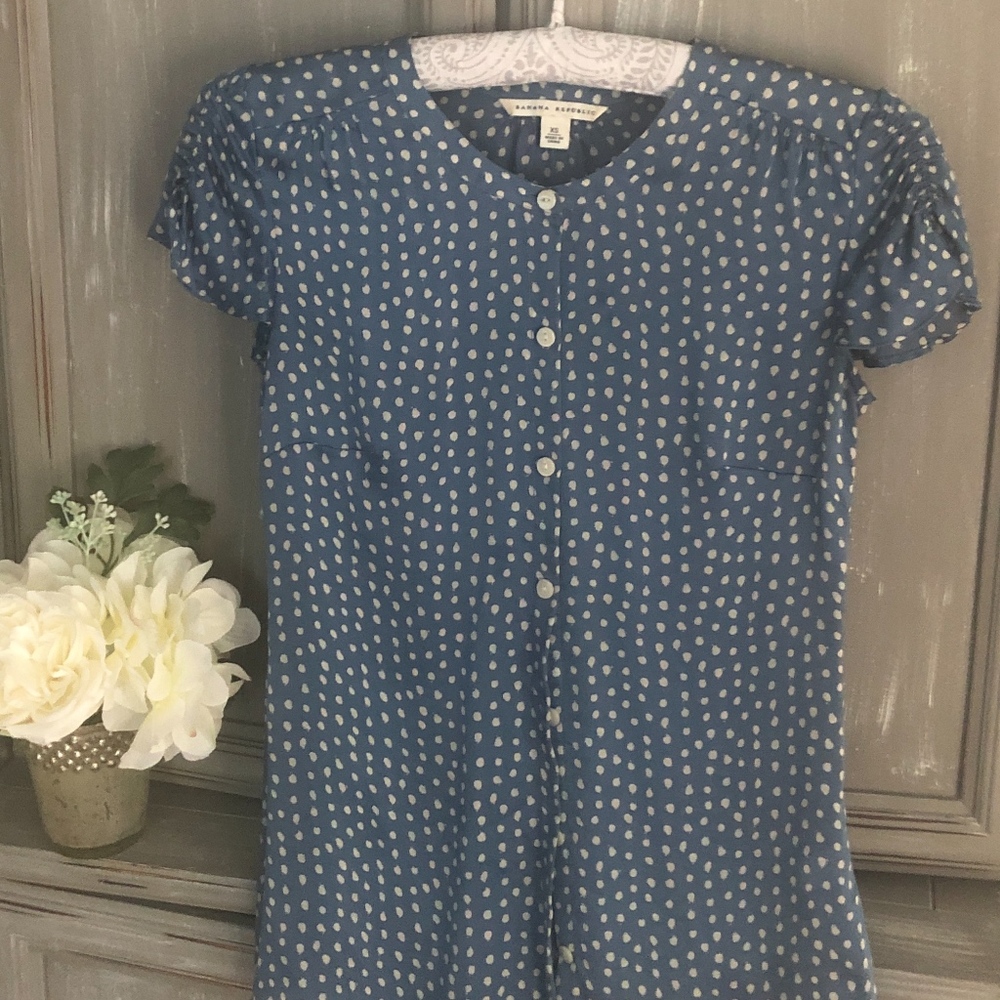Banana Republic Wedgwood Blue Silk Blouse